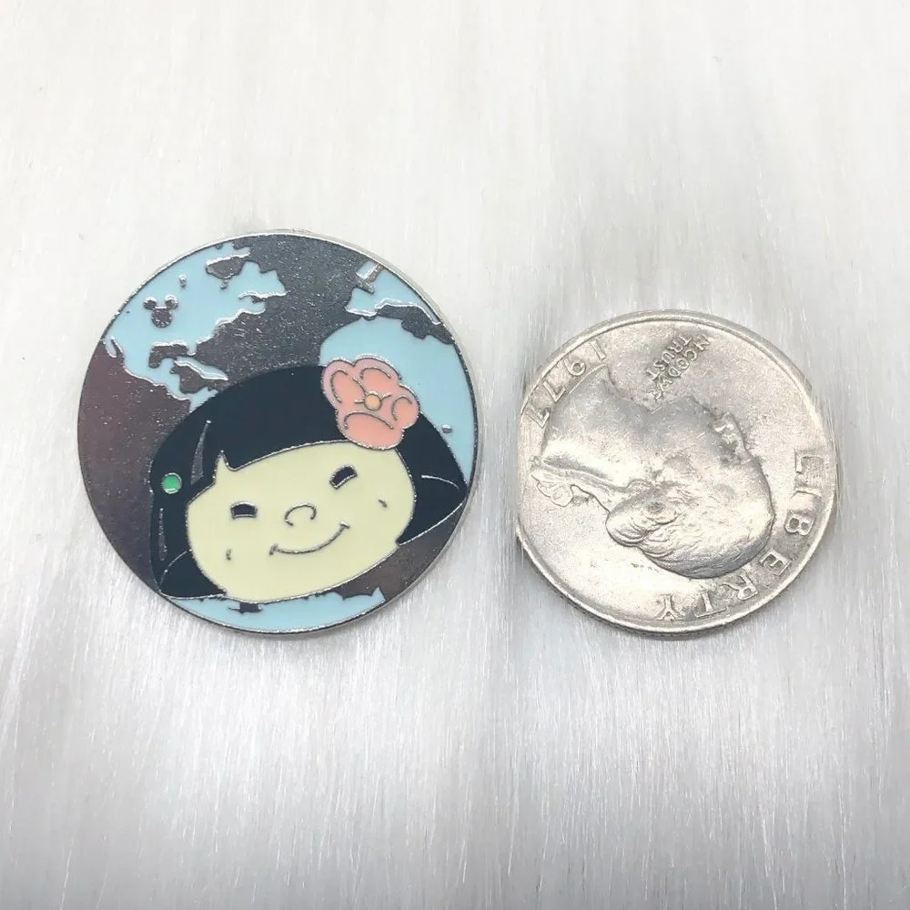 🔮 5/$25 Disney It's A‎ Small World Asia Pin